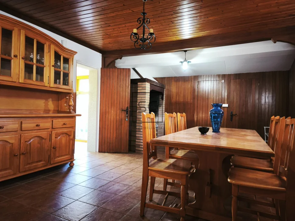 Casa de planta baja en ares