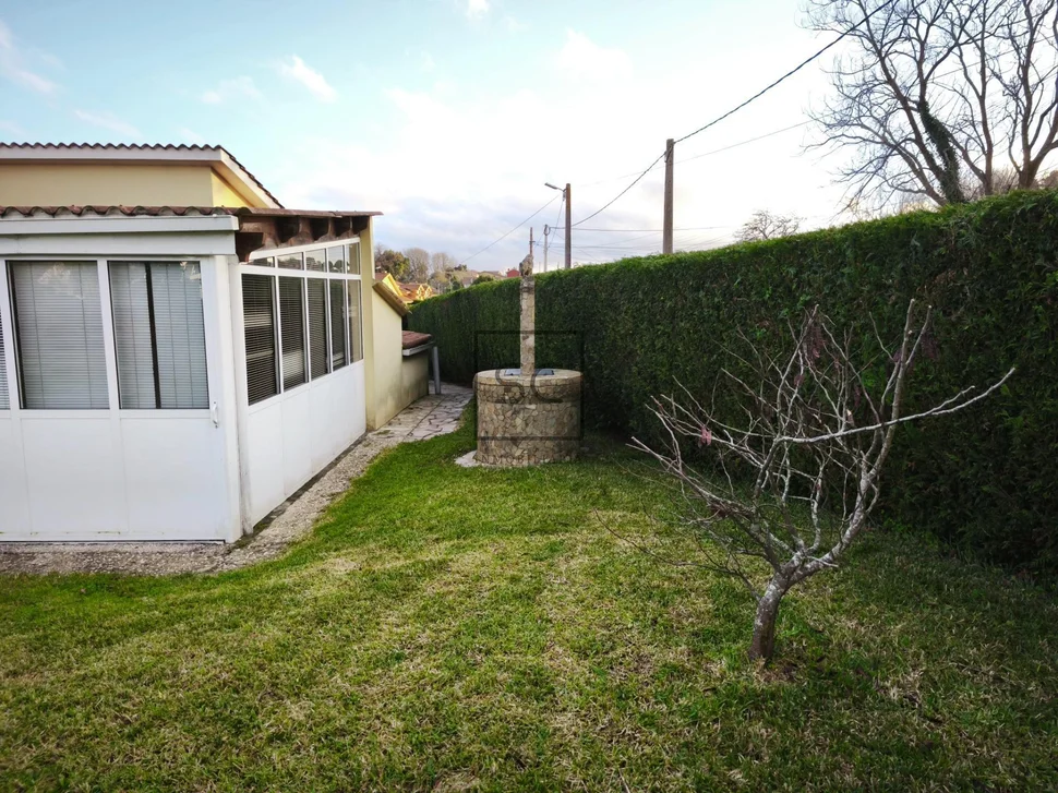 Casa de planta baja en ares