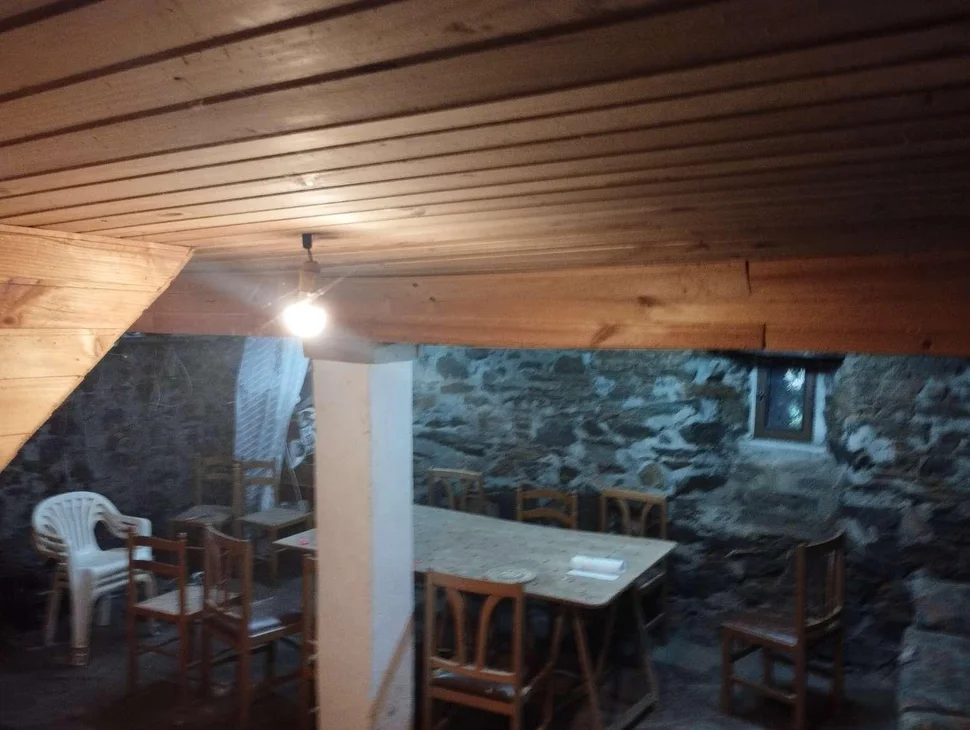 Casa adosada para rehabilitar en cedeira