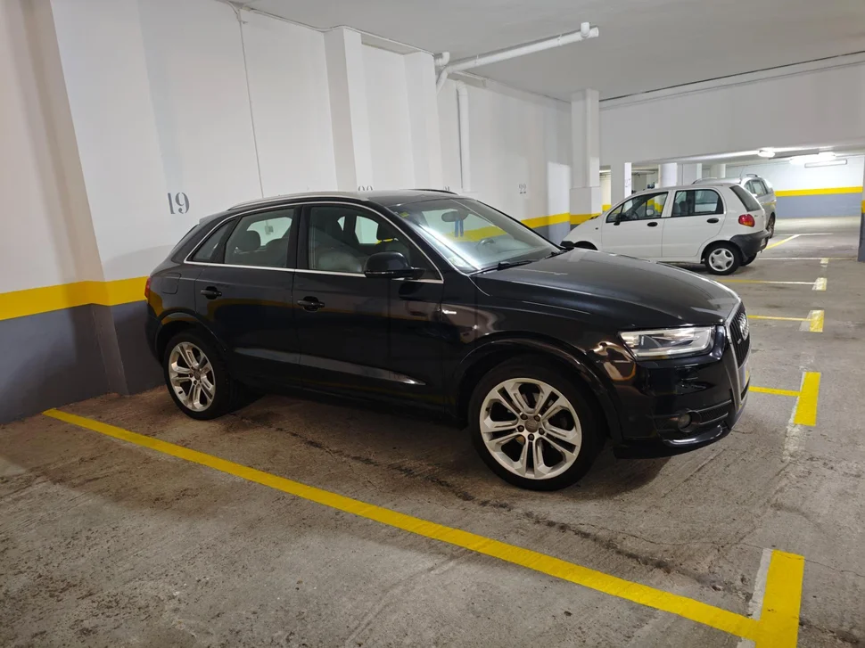 Amplio piso con ascensor, garaje y terraza en ferrol (centro)