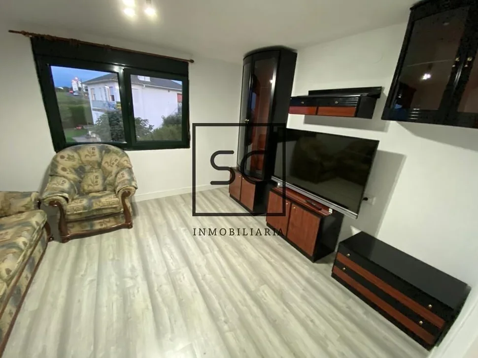 Casa de 3 plantas y garaje en meirás, valdoviño