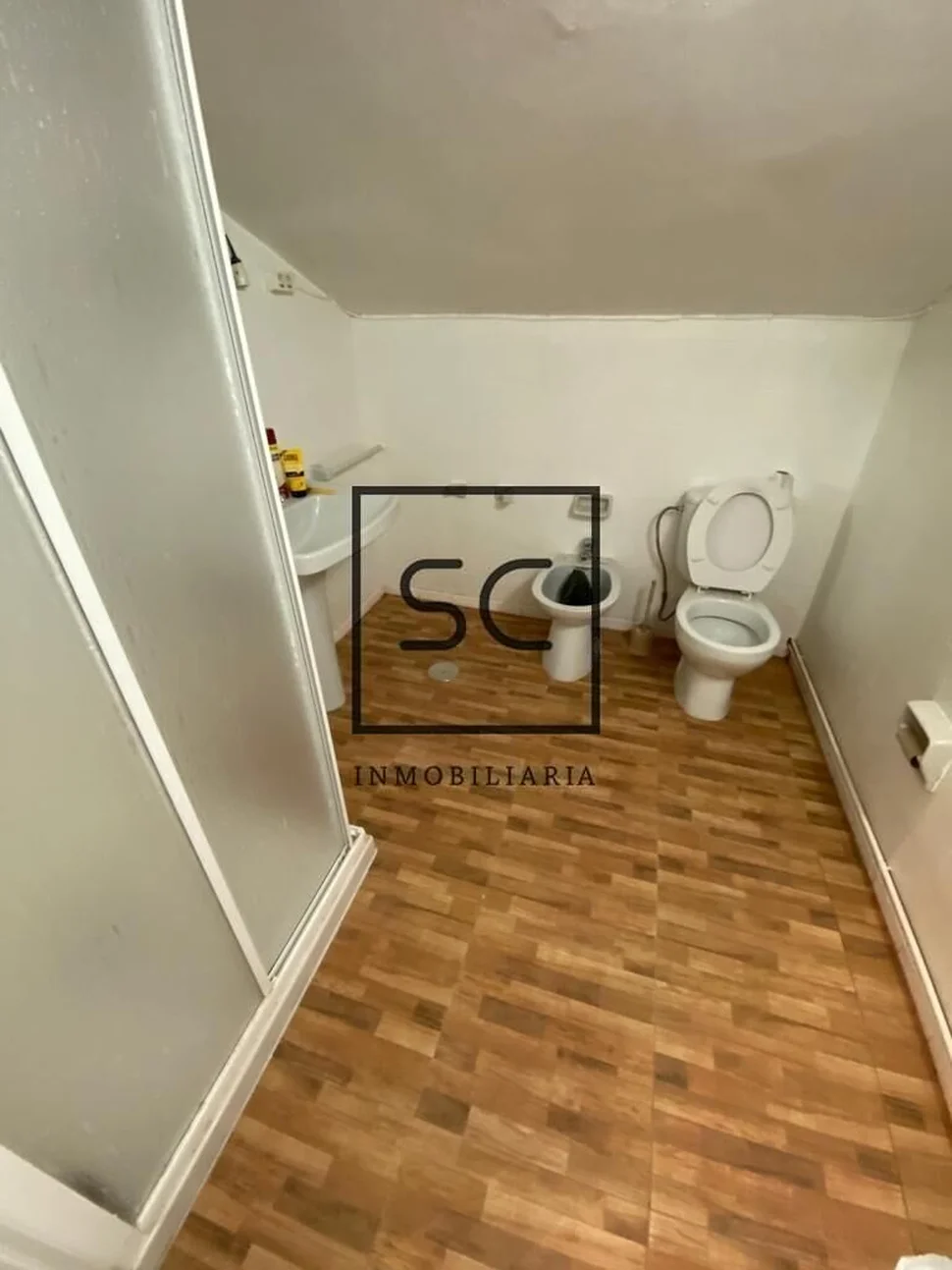 Casa de 3 plantas y garaje en meirás, valdoviño