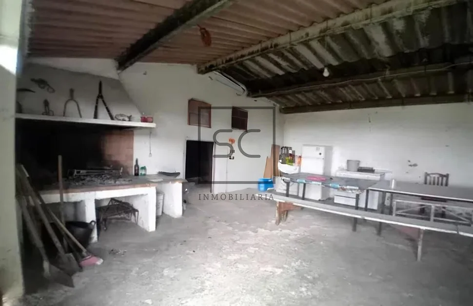 Casa de 3 plantas y garaje en Meirás, Valdoviño.