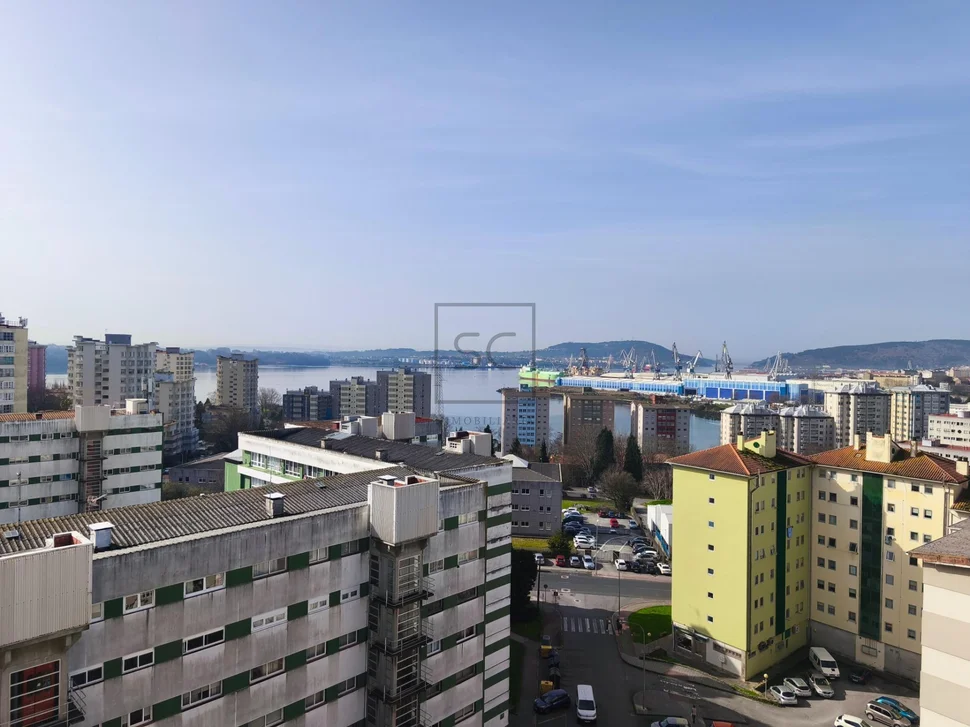 Piso en caranza, ferrol