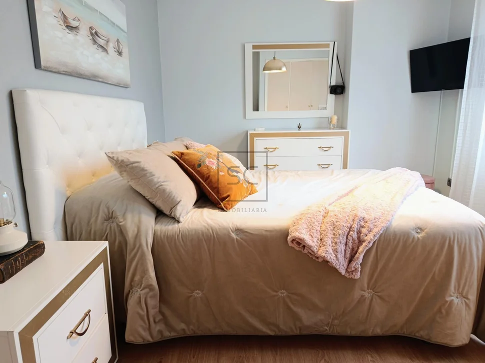 Piso con garaje en caranza, ferrol