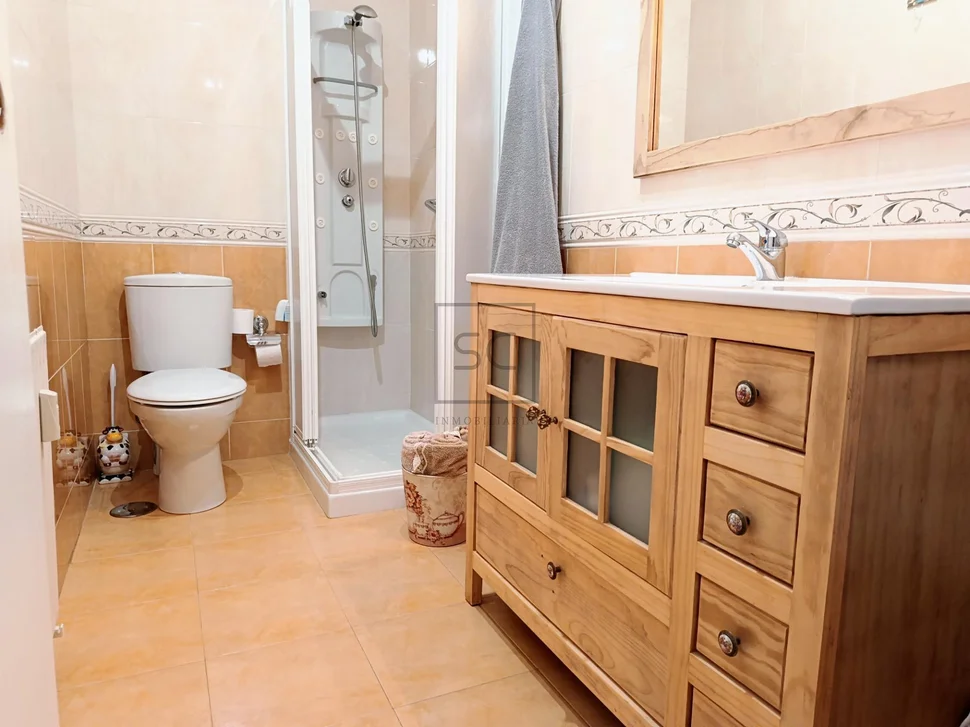 Piso con garaje en caranza, ferrol