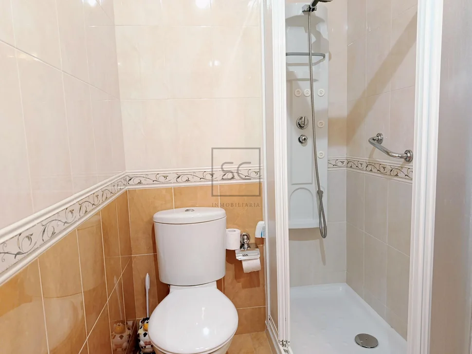 Piso con garaje en caranza, ferrol