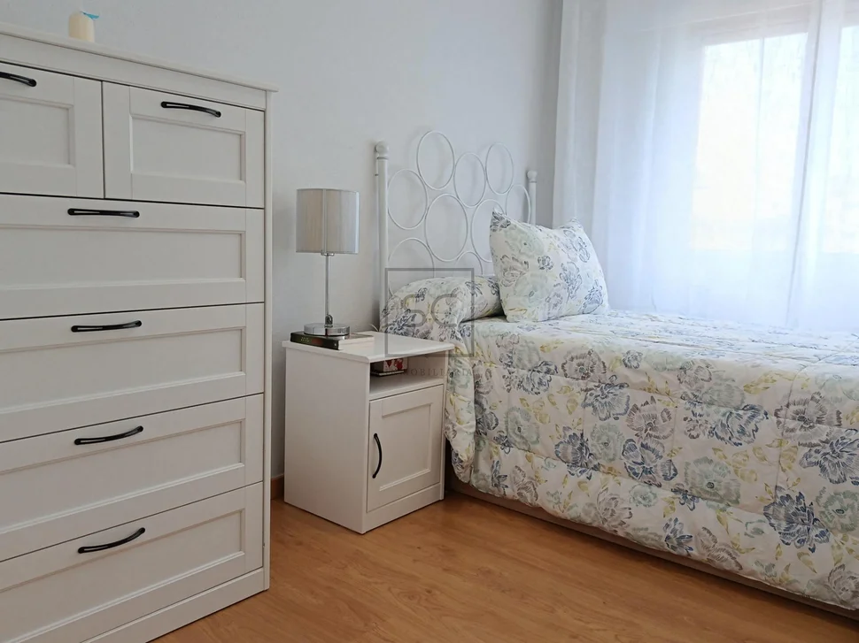 Piso con garaje en caranza, ferrol