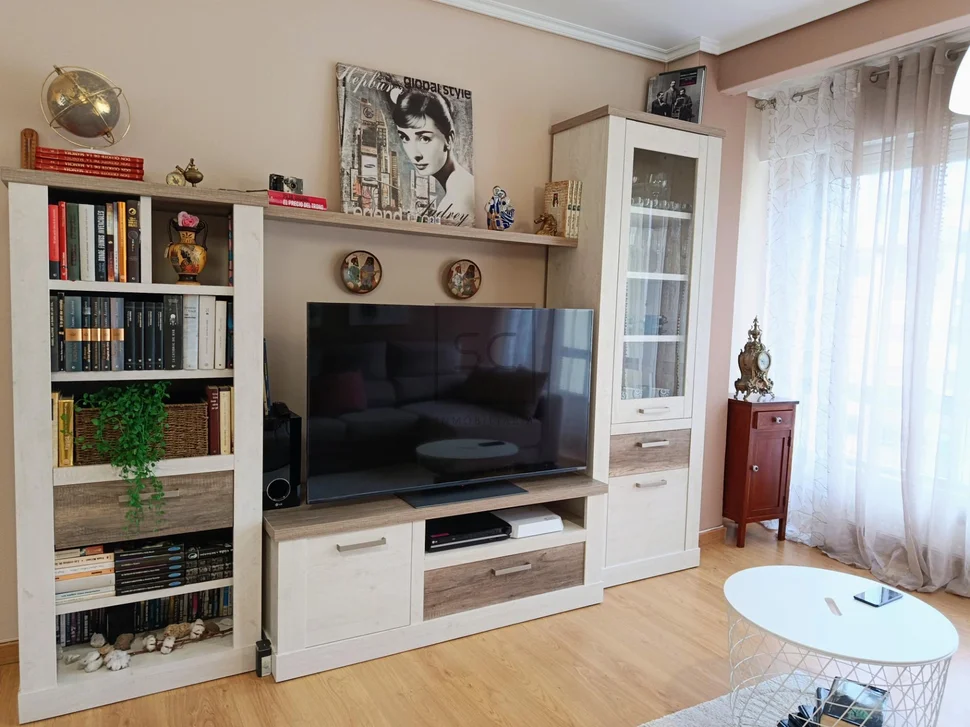 Piso con garaje en caranza, ferrol