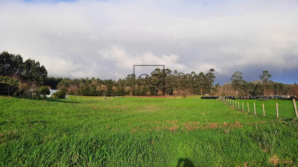 Finca edificable para unifamiliar en Mosende, Valdoviño