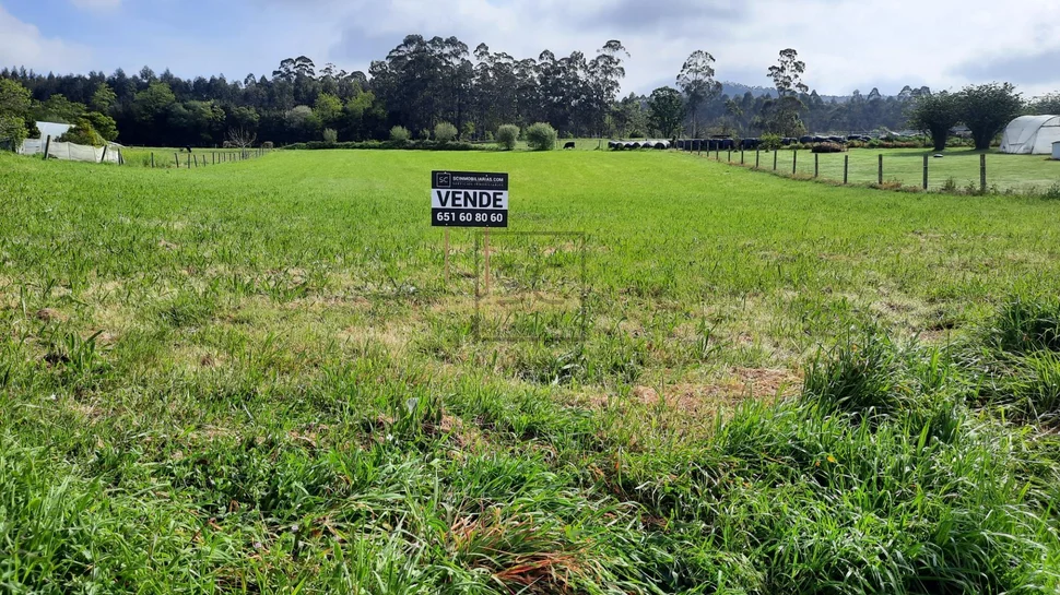 Finca edificable para unifamiliar en Mosende, Valdoviño