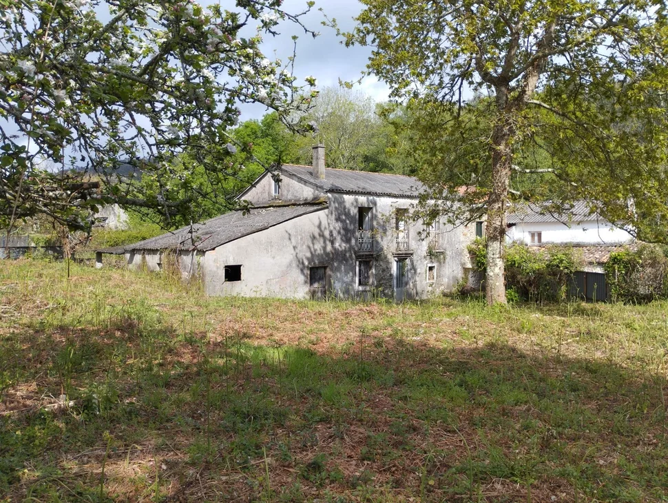 Casa para rehabilitar en Cabañas.