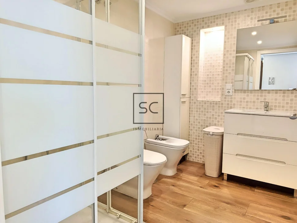 Ático dúplex con ascensor en el centro de ferrol