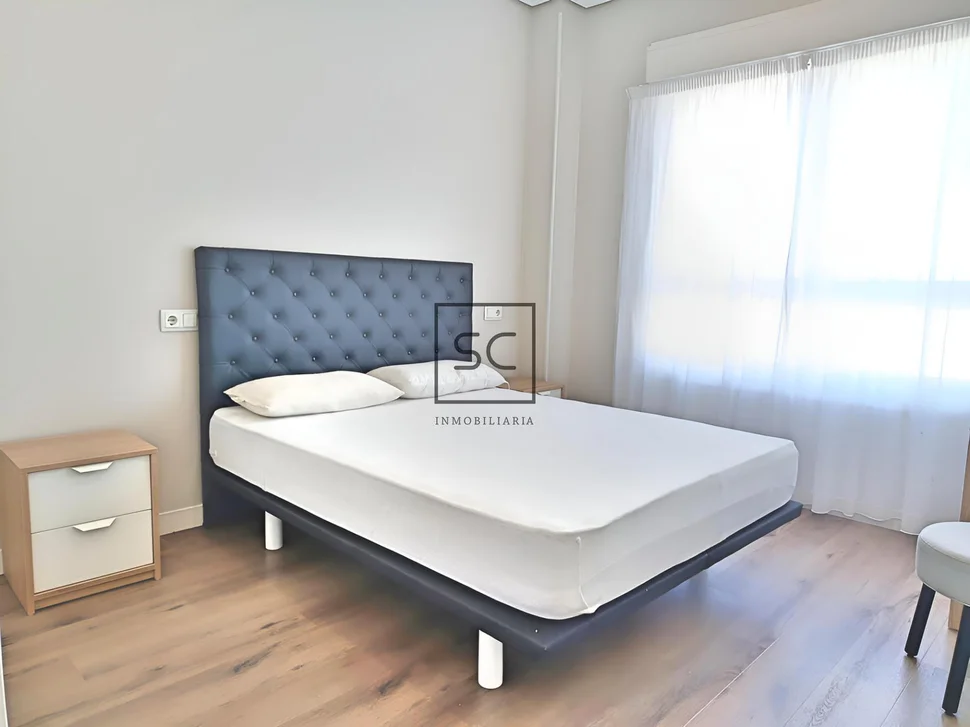 Ático dúplex con ascensor en el centro de ferrol