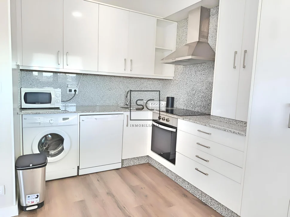 Ático dúplex con ascensor en el centro de ferrol