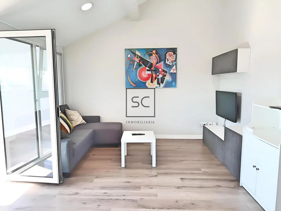 Ático dúplex con ascensor en el centro de ferrol