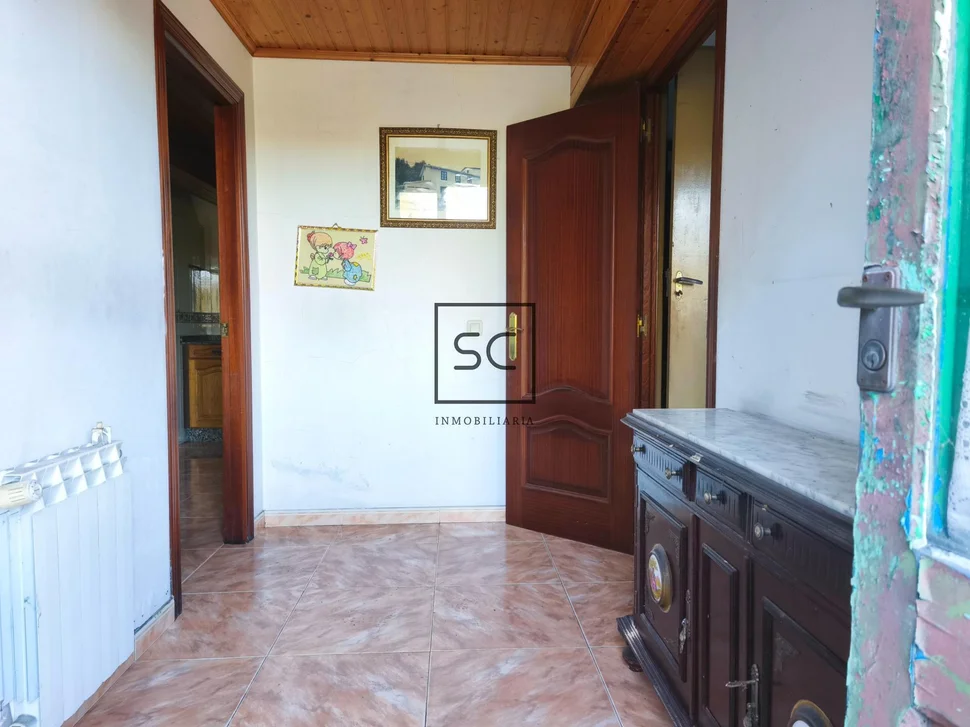 Casa para reformar con garaje en lamas, san sadurniño