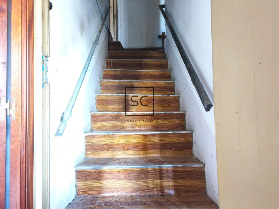 Casa para reformar con garaje en lamas, san sadurniño