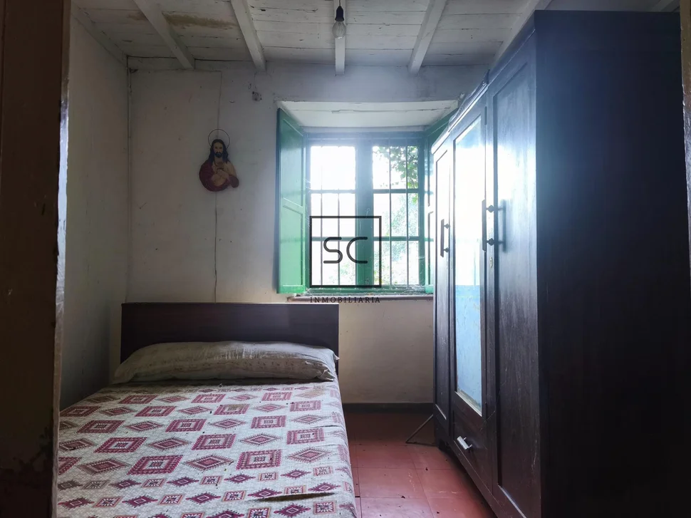 Casa para reformar con garaje en lamas, san sadurniño