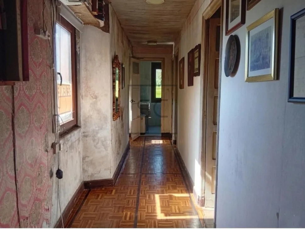 Vivienda con finca para reformar en San Martín do Porto, Cabanas.