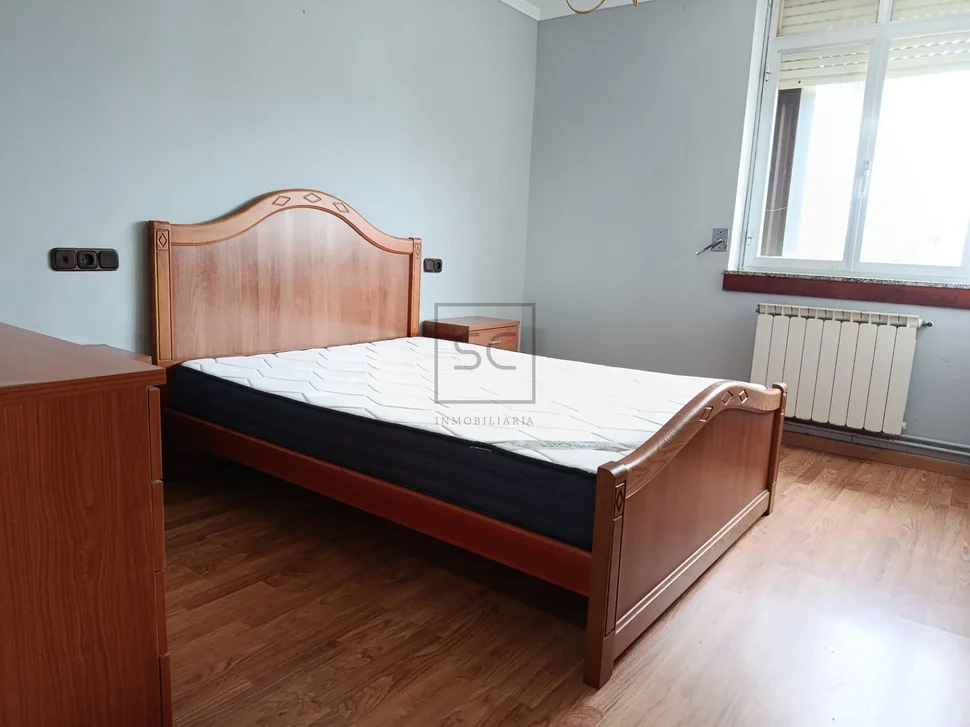 Amplio piso en caranza, ferrol