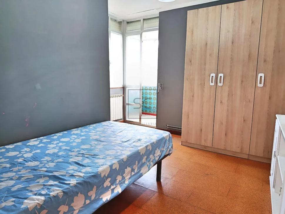 Amplio piso en caranza, ferrol