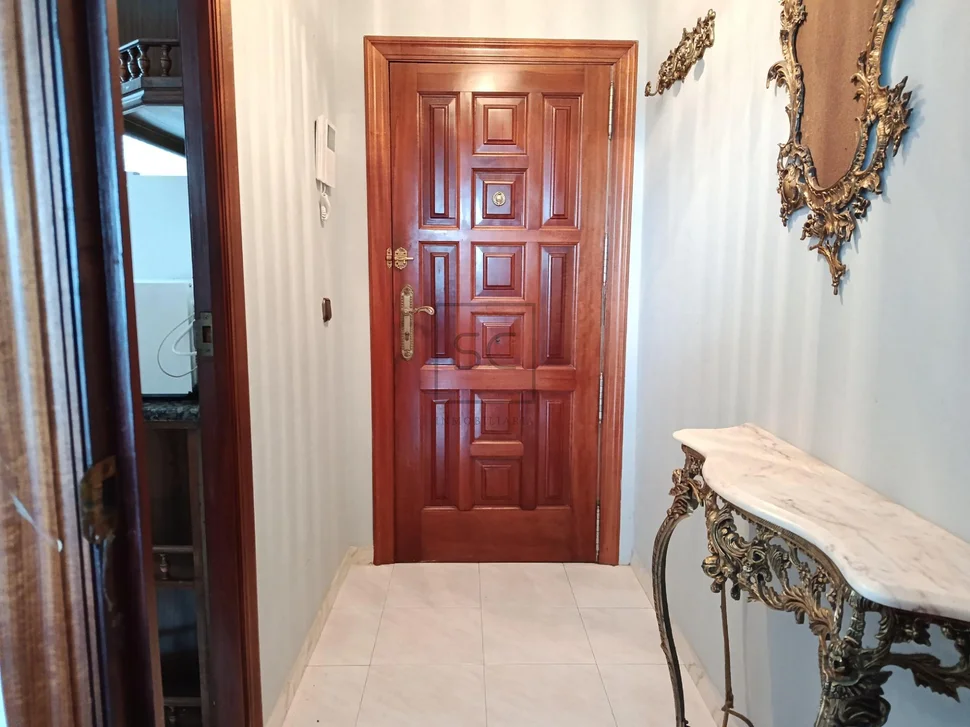 Amplio piso en caranza, ferrol