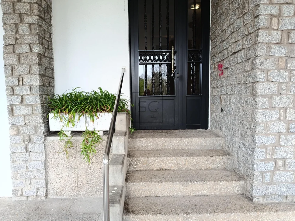 Amplio piso en caranza, ferrol