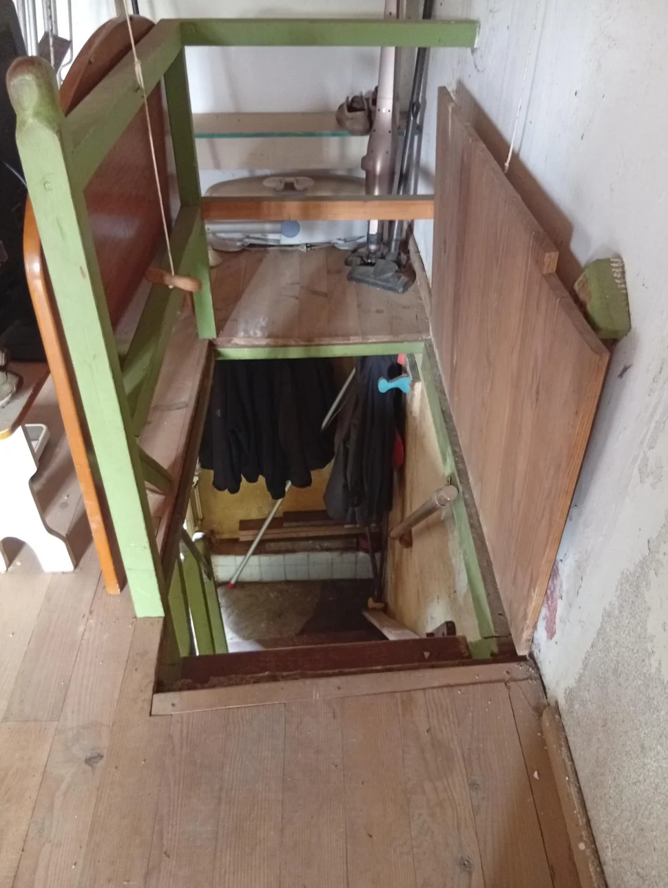 Casa de piedra con finca rústica en serantes, ferrol