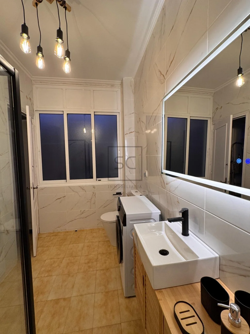 Piso en ultramar, ferrol