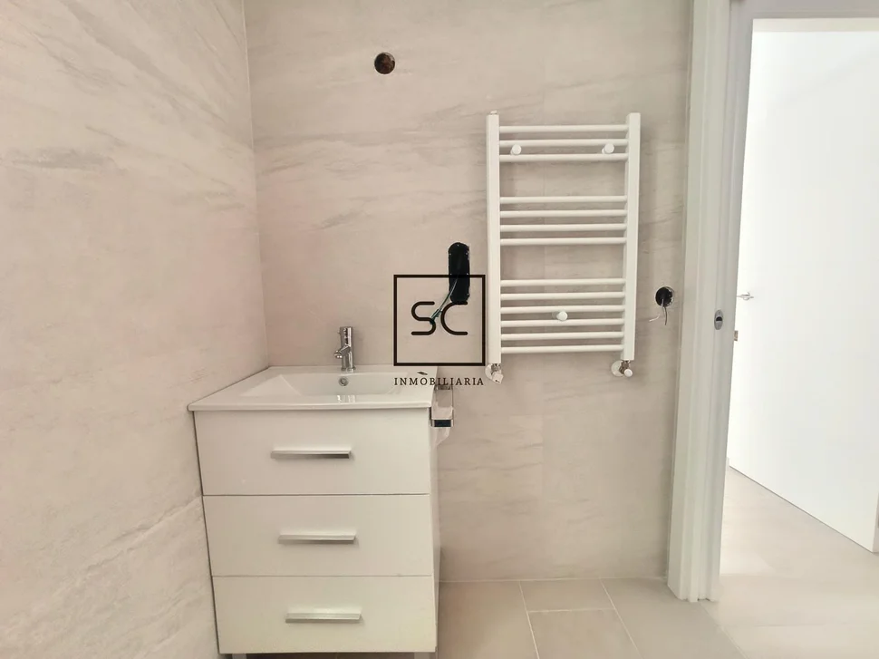 Primer piso con ascensor en esteiro, ferrol