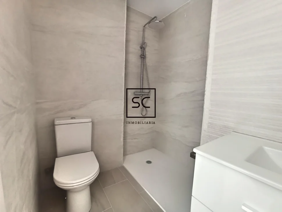 Primer piso con ascensor en Esteiro, Ferrol