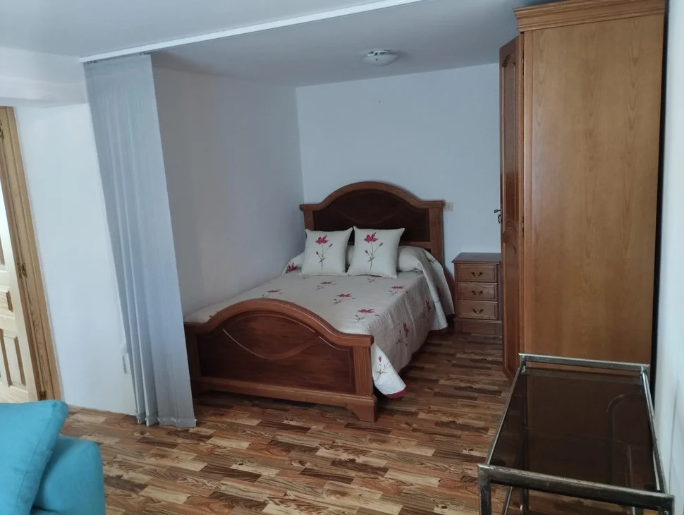 Casa de piedra en as somozas