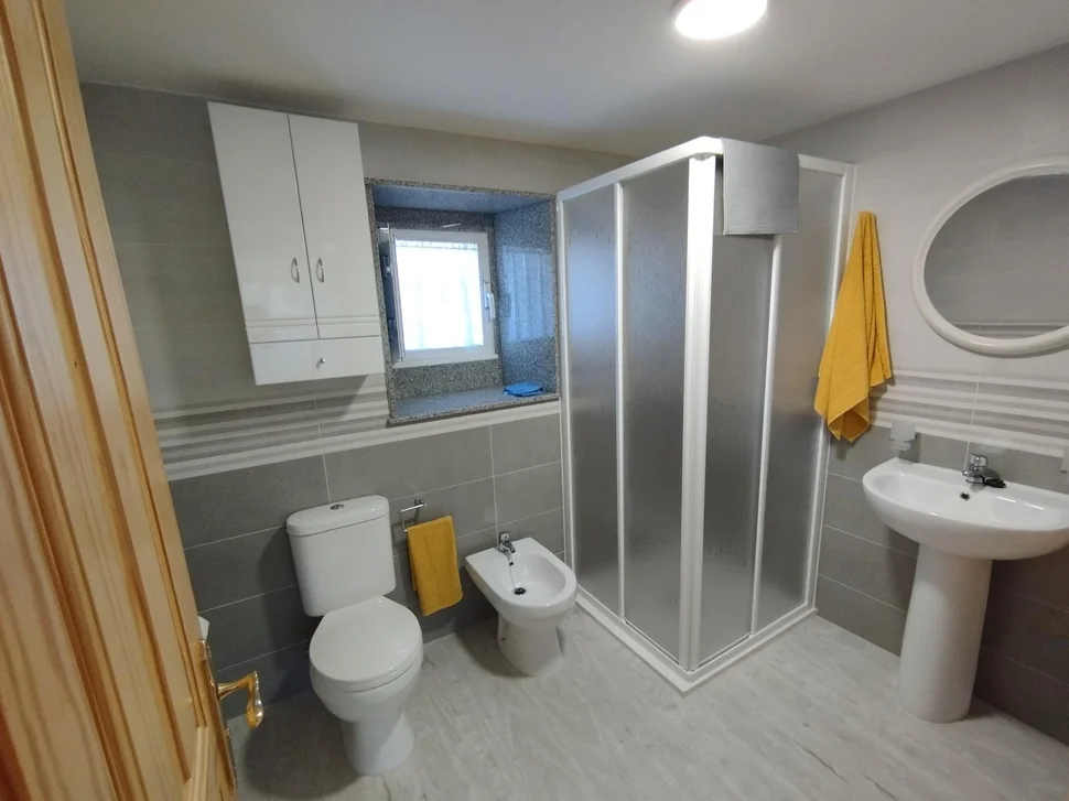 Casa de piedra en as somozas