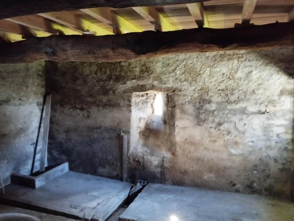 Casa de piedra en as somozas