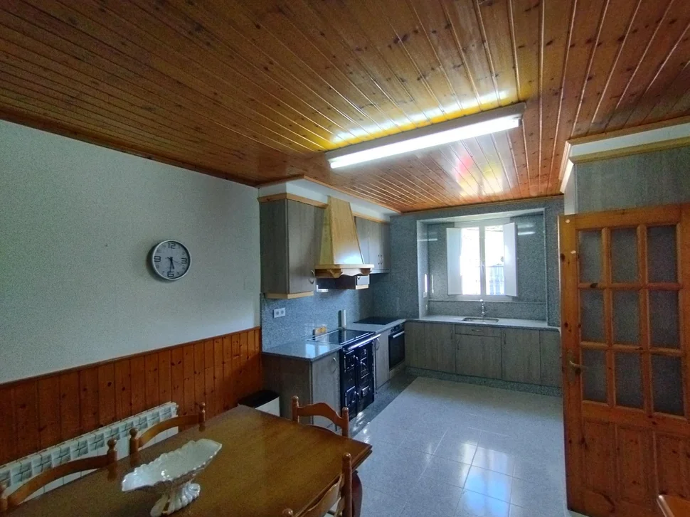 Casa de piedra en as somozas