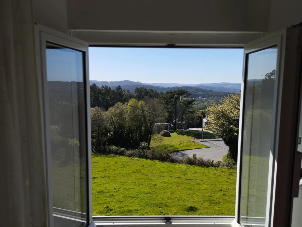 Casa de piedra en as somozas