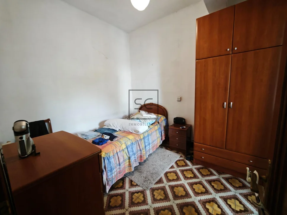 Casa con jardín y garaje en porta nova, ferrol