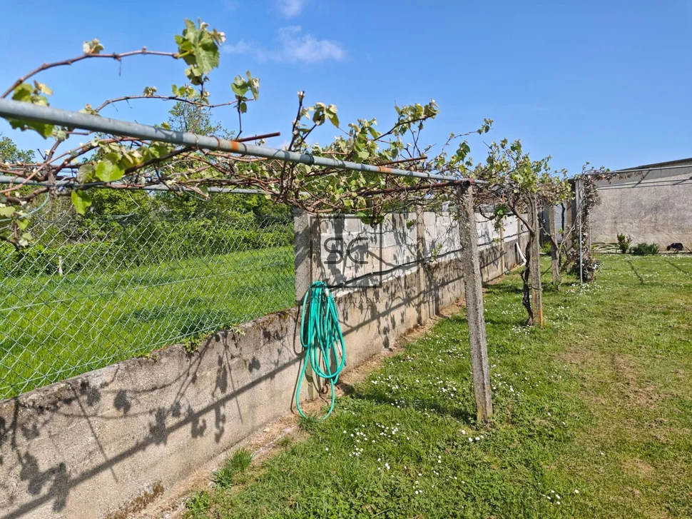 Casa independiente en maniños, fene