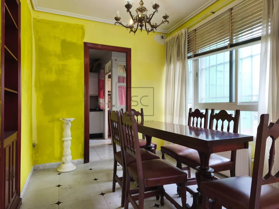 Piso en caranza, ferrol