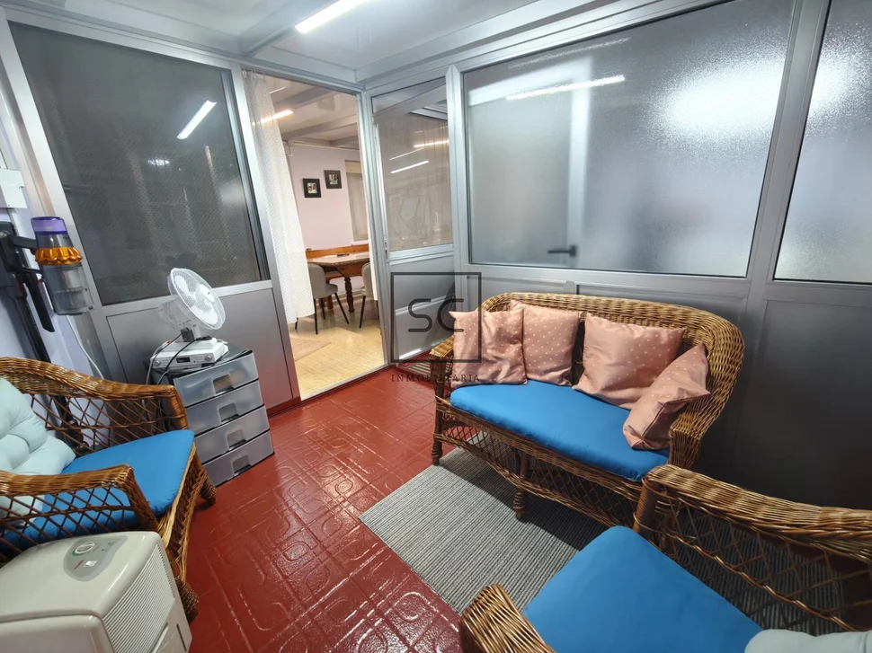 Piso con garaje, ascensor y trastero en ultramar, ferrol