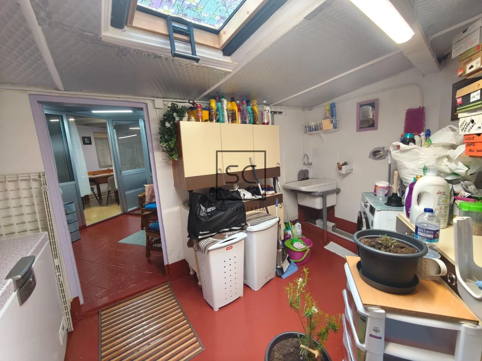 Piso con garaje, ascensor y trastero en ultramar, ferrol