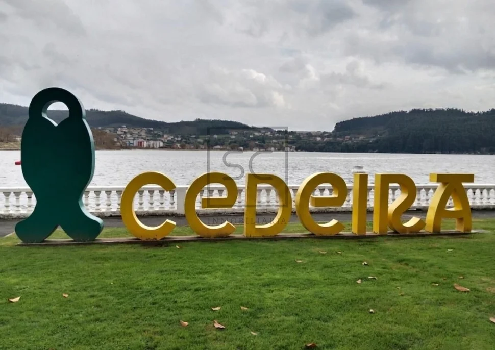 Piso con ascensor y trastero en cedeira