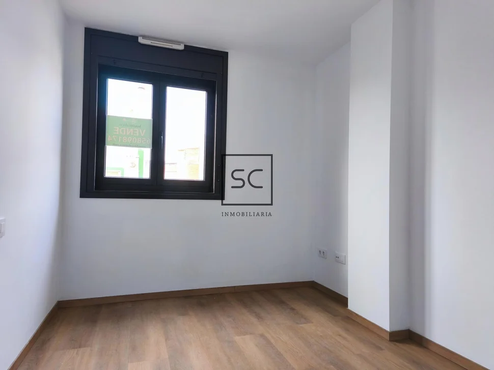 Piso con ascensor y trastero en cedeira