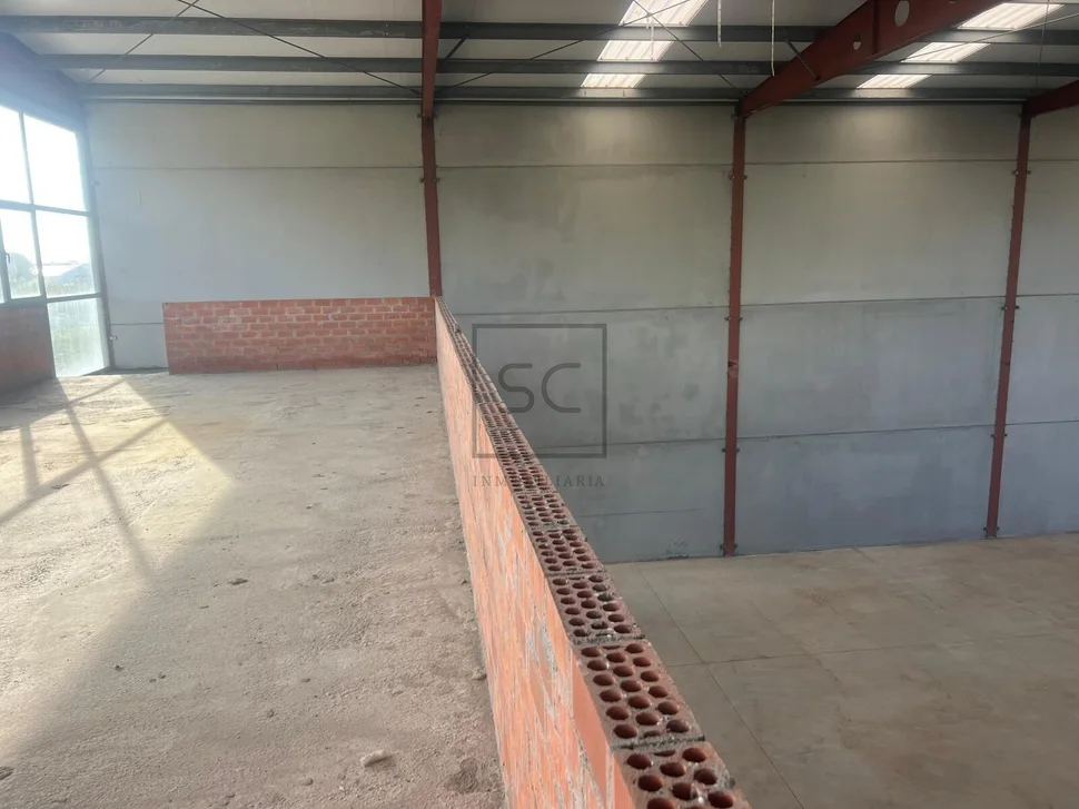 Nave Industrial en el polígono Río do Pozo, Narón