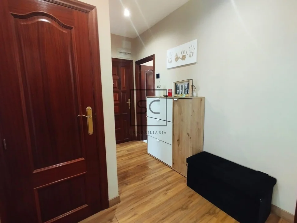 Piso en santa cecilia, narón