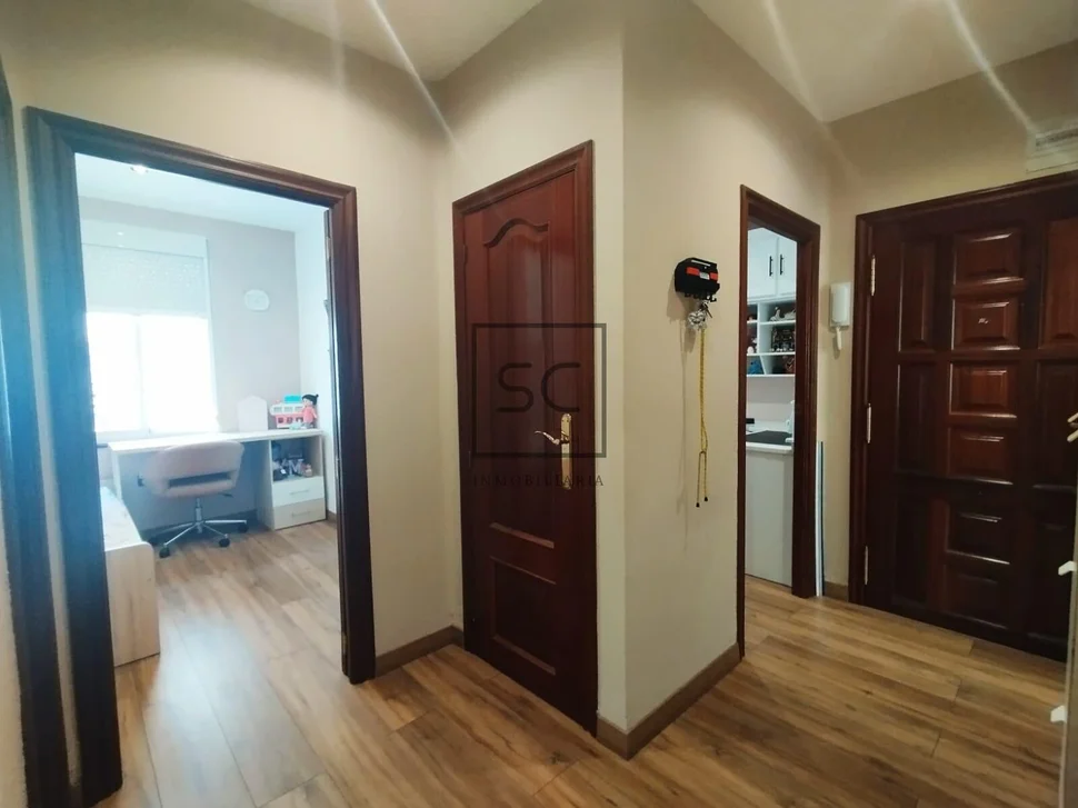 Piso en santa cecilia, narón