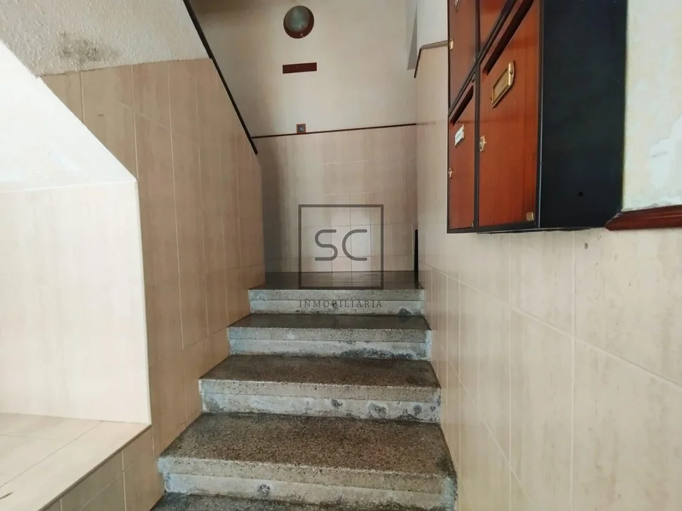 Piso en santa cecilia, narón