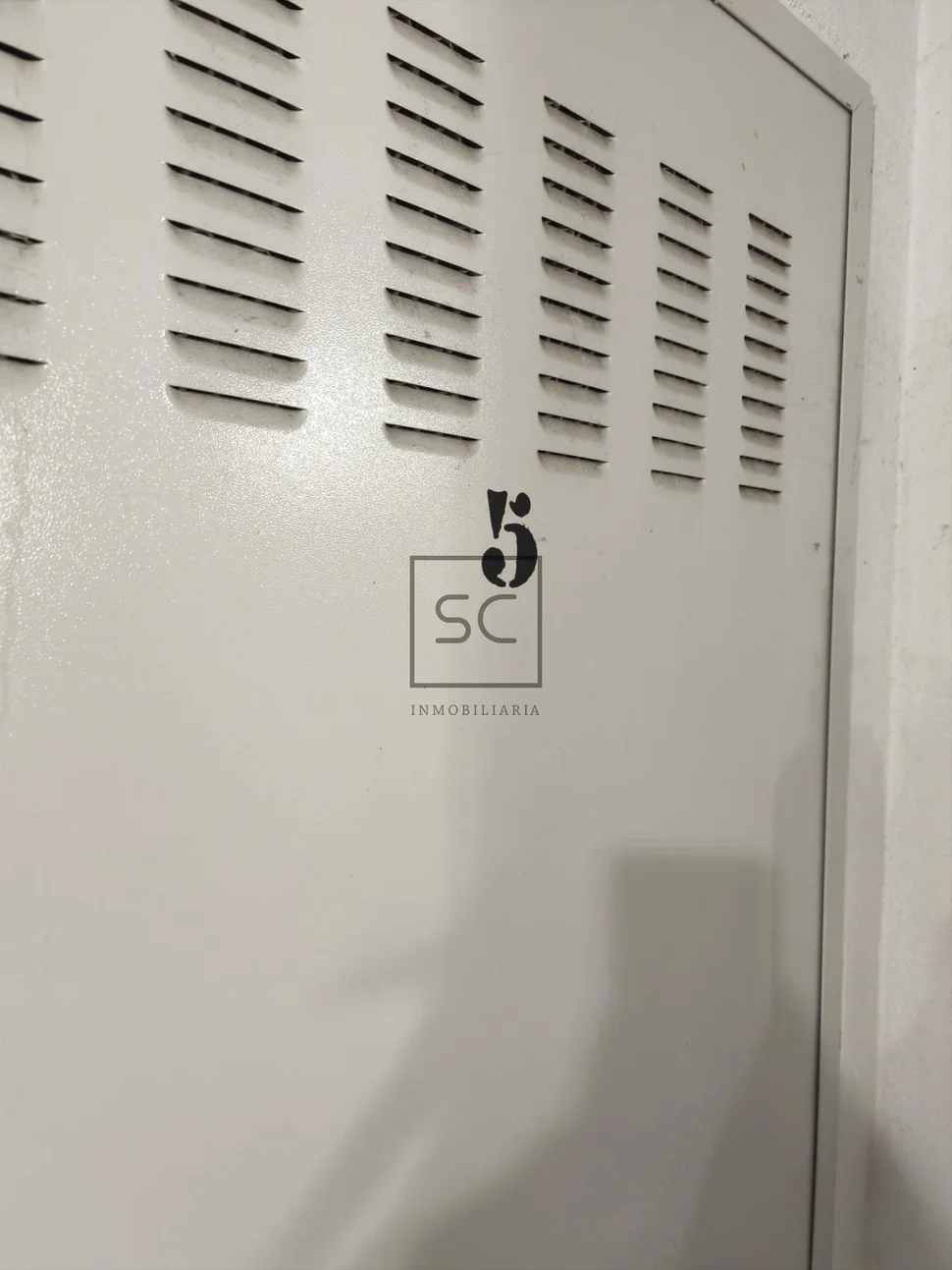 Apartamento con plaza de garaje y trastero en Ares