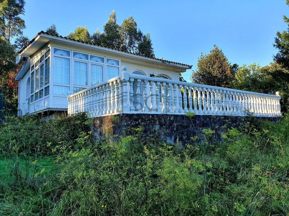 Casa con finca en Brión, Ferrol